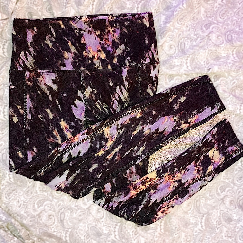 Never Worn RBX Buttery Soft High Waist Legging Capris Floral Abstract Design